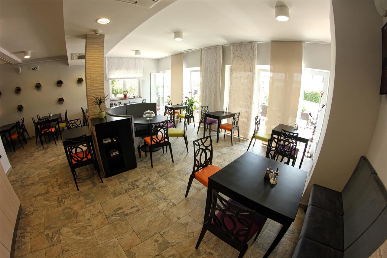 Villa Badi Lovrečica Kültér fotó